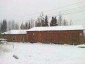 Здание гаража на 4 автомашины (лит. А), площадью 330,3 кв. м, земельный участок, площадью 499 кв. м: Республика Коми, Корткеросский район, с. Сторожевск, местечко «Мича яг»